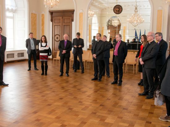 Riigikogu aseesimees Enn Eesmaa kohtus Soome Evangeelse Luterliku Kiriku kõrgetasemelise delegatsiooniga